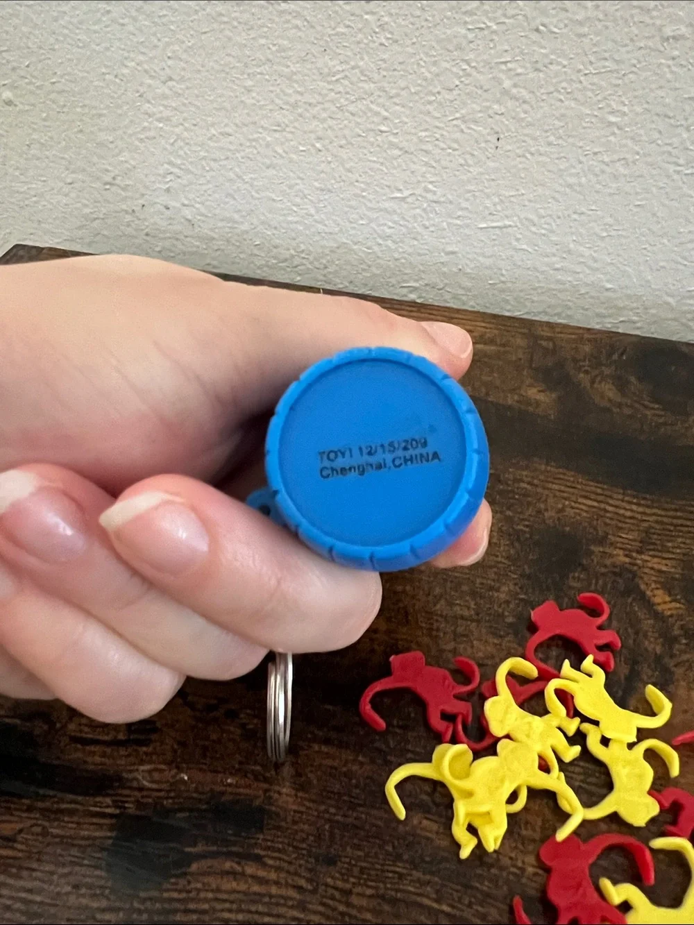 Classic Barrel of Monkeys Game Mini Travel Kids Gifting